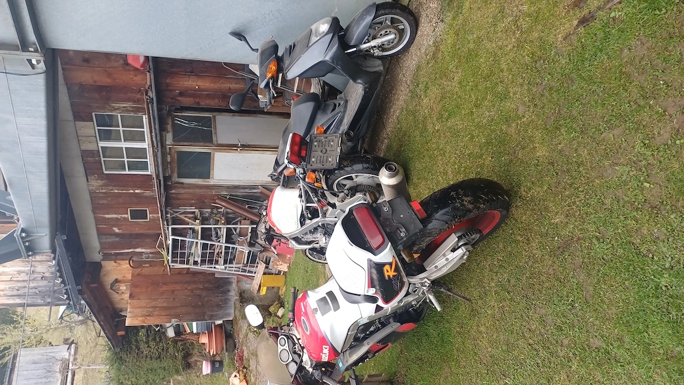 Motorräder Scheunenfund Yamaha, Honda, Suzuki