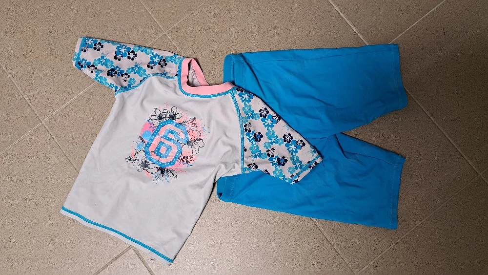 UV Shirt und Hose Gr 116