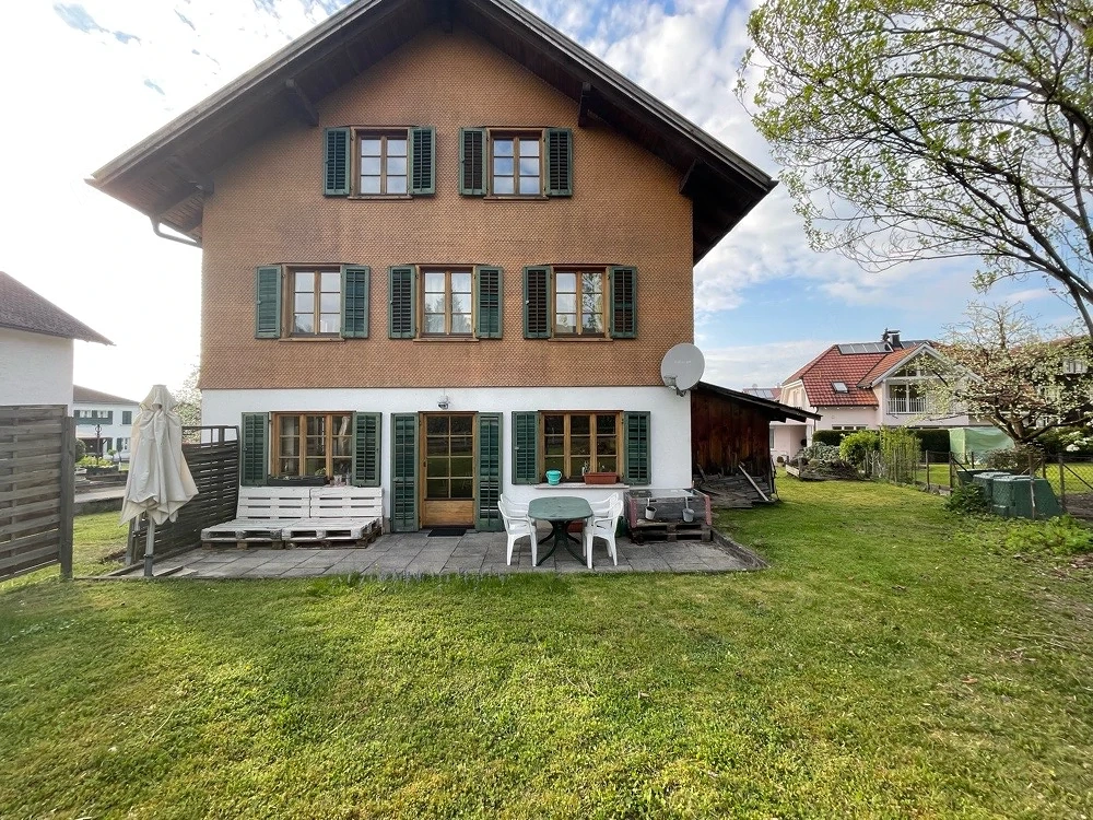 Haus-WG in Dornbirn - Zimmer ab Mai frei (4er-WG, Garten inklusive)