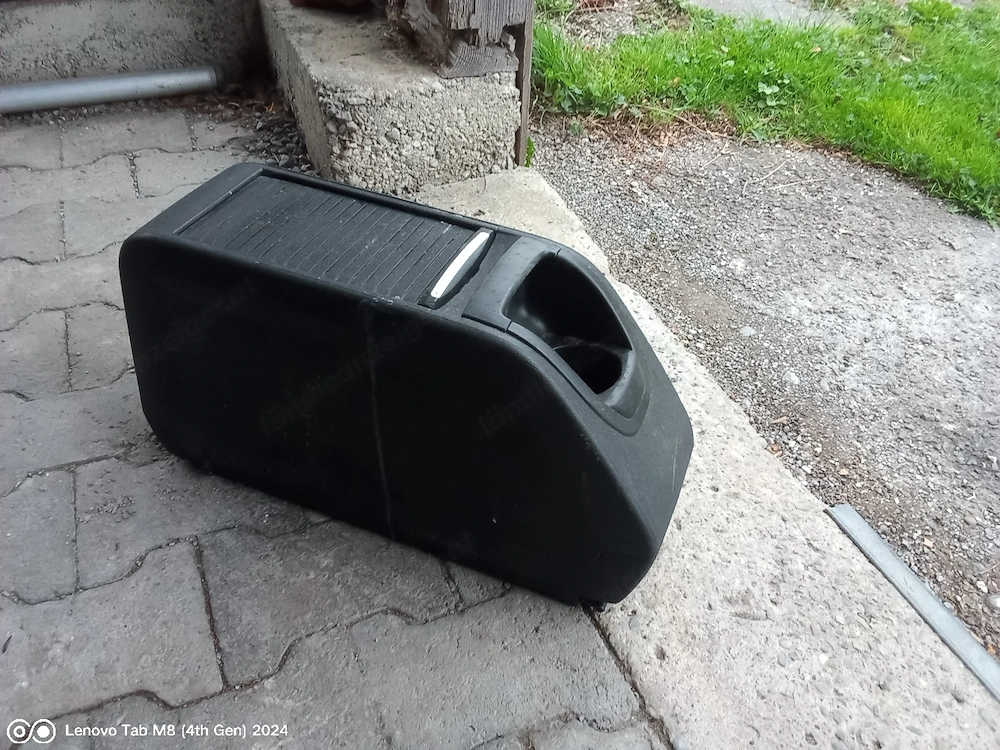 Mittelkonsole Peugeot Citroen Partner Berlingo