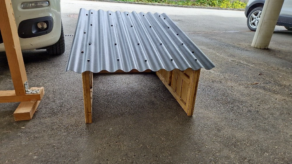 Mähroboter Holzgarage