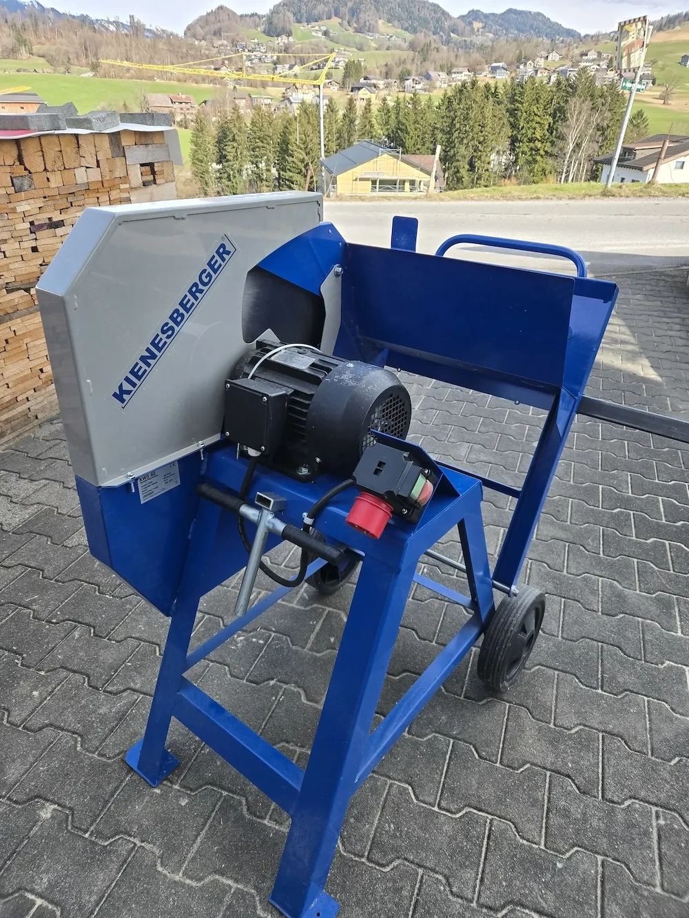 Kienesberger Brennholz Wippkreissäge KWS 60