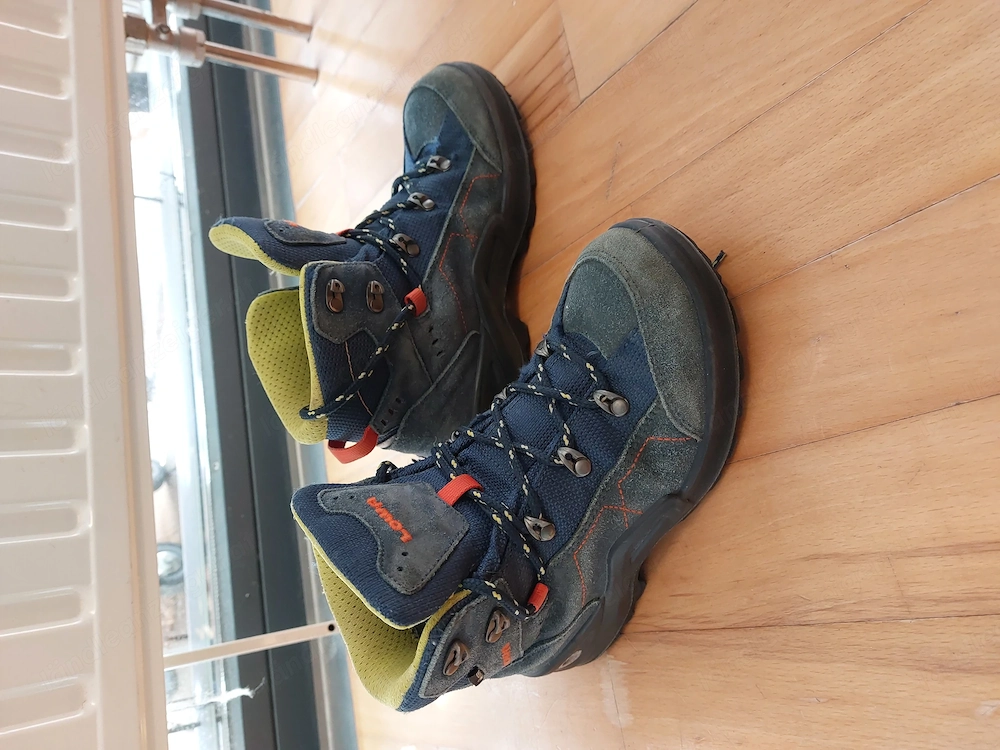 Wanderschuhe Lowa Gr. 35