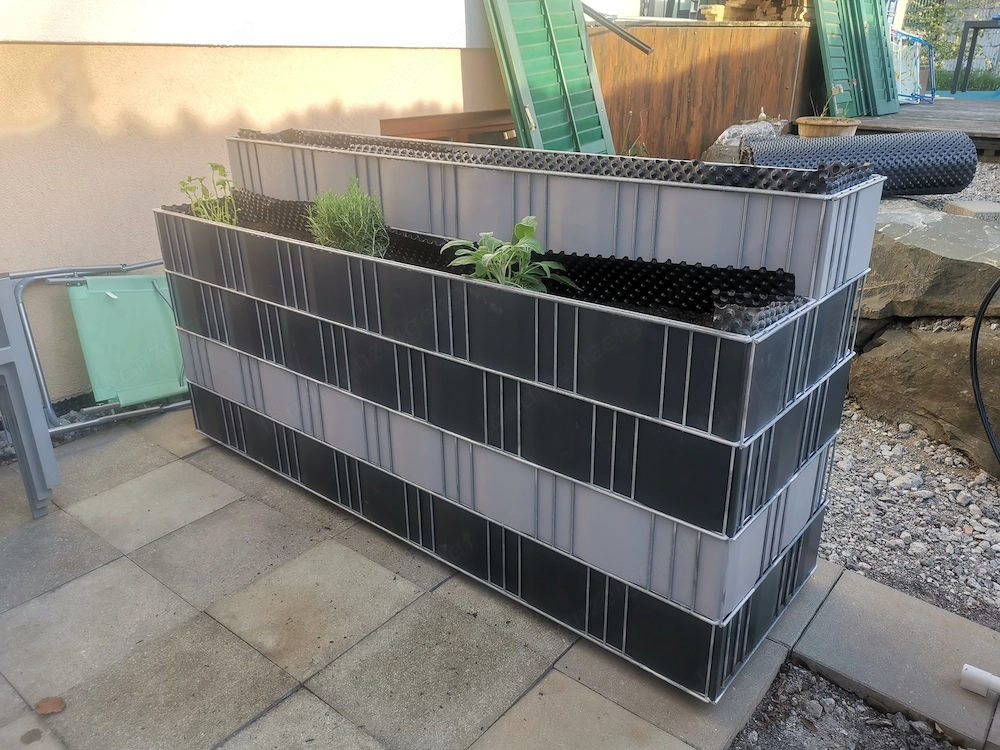 Hochbeet aus Doppelstabmatten (beweglich rollbar)