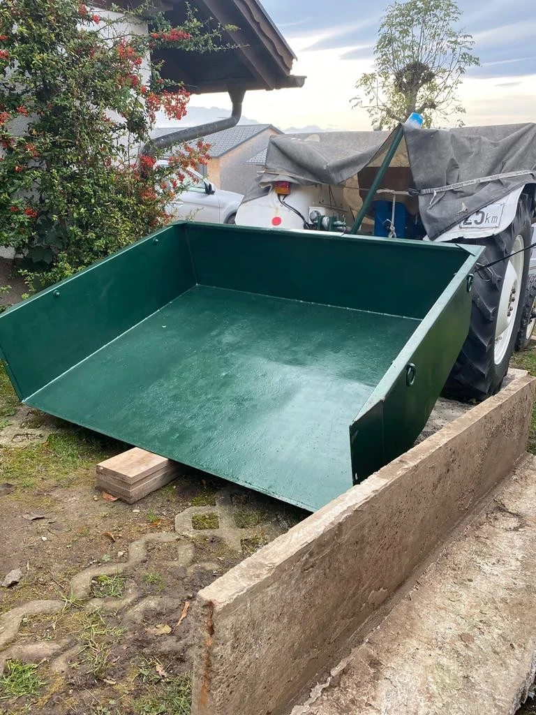 Kippmulde zu verkaufen