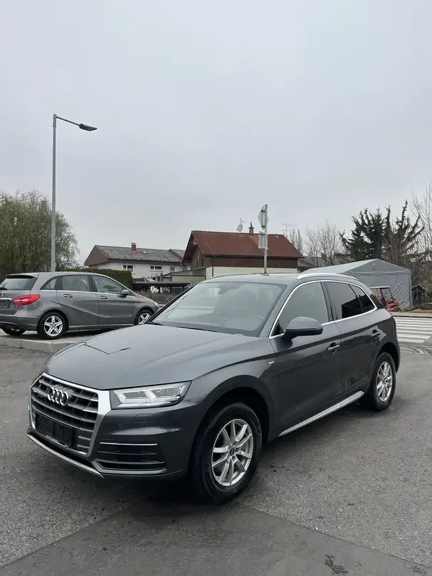 Audi Q5 Quattro Automatik 3xS-Line *Panoramadach*