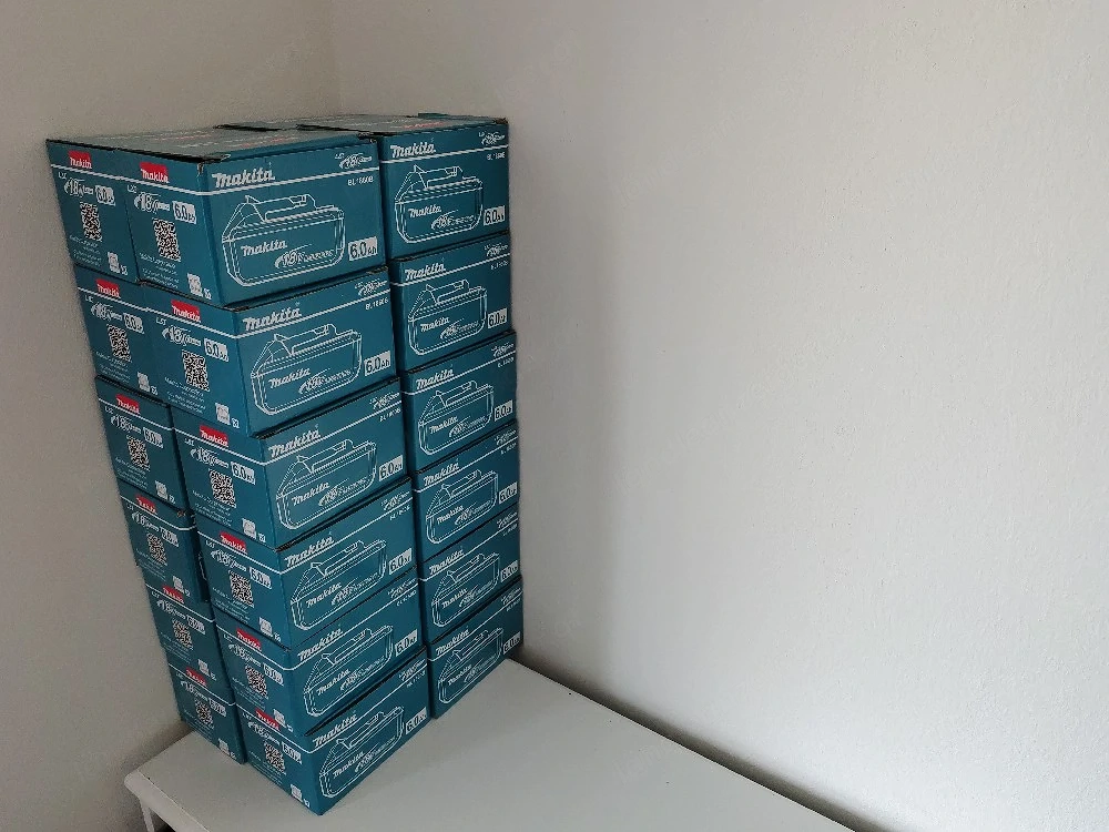 Makita & DeWalt Akkus   Alles muss weg!