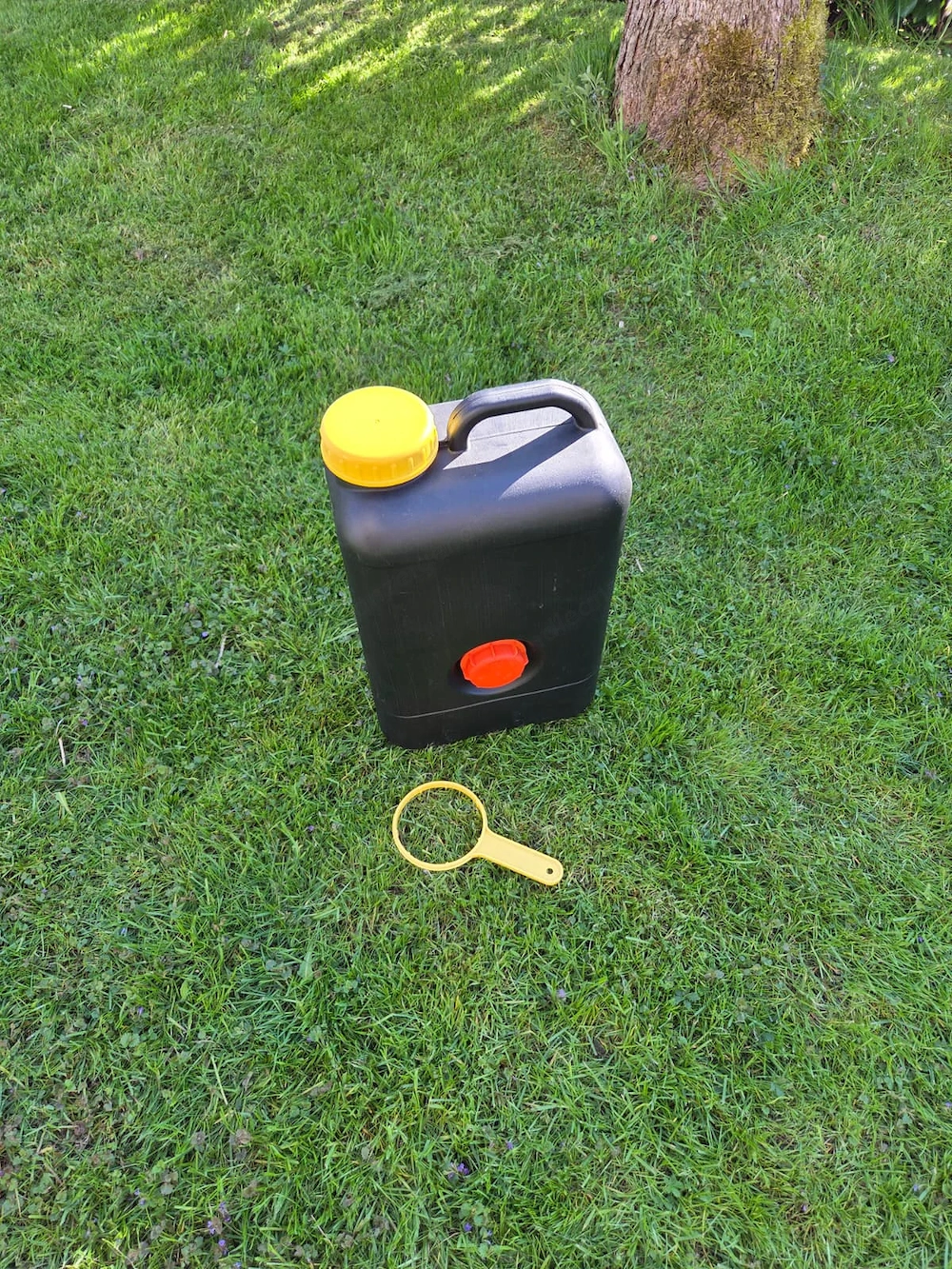 Verkaufe Abwasserkanister Grauwasserkanister 20L