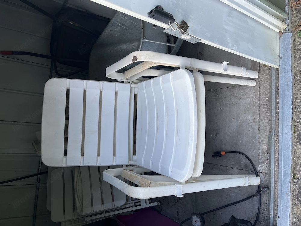 Gartenstühle u. Gartenhochlehner