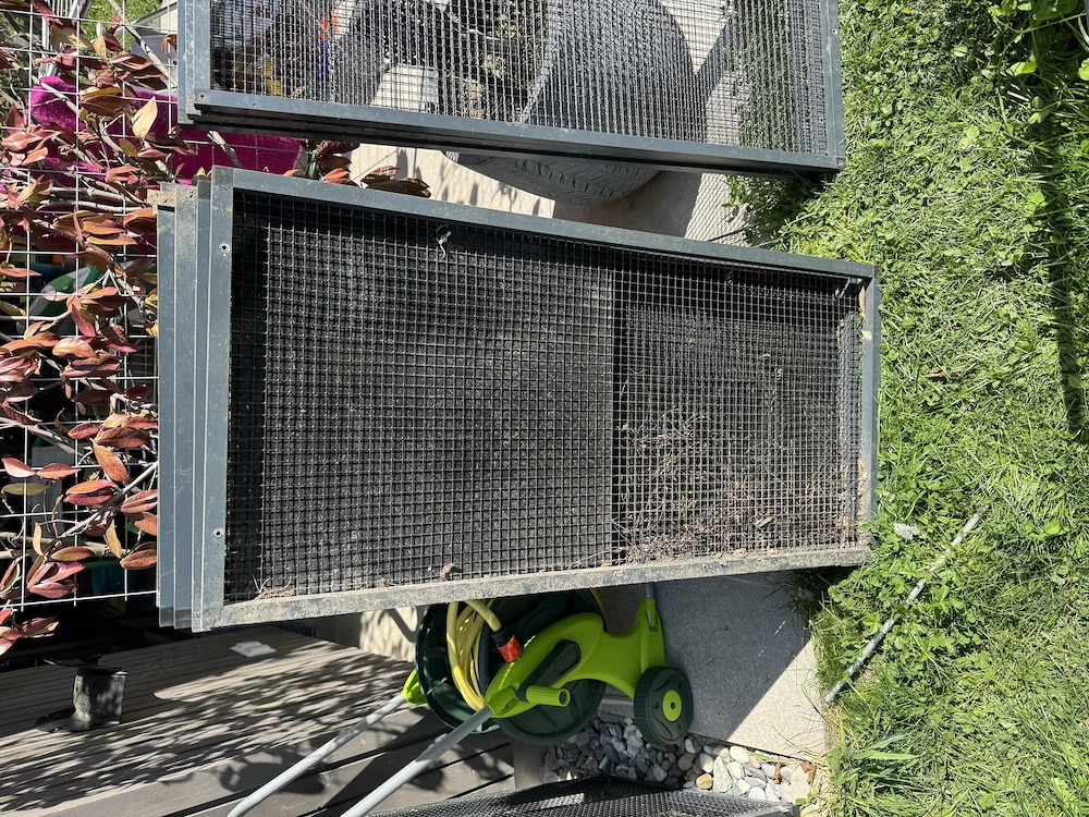 Stahlgitter mit Alurahmen