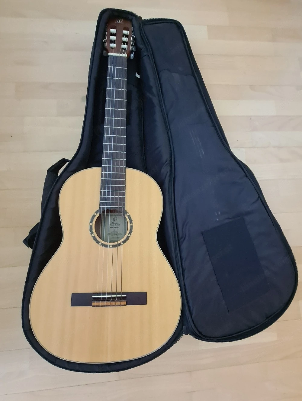 Gitarre Ortega R121L Linkshänder 3 4