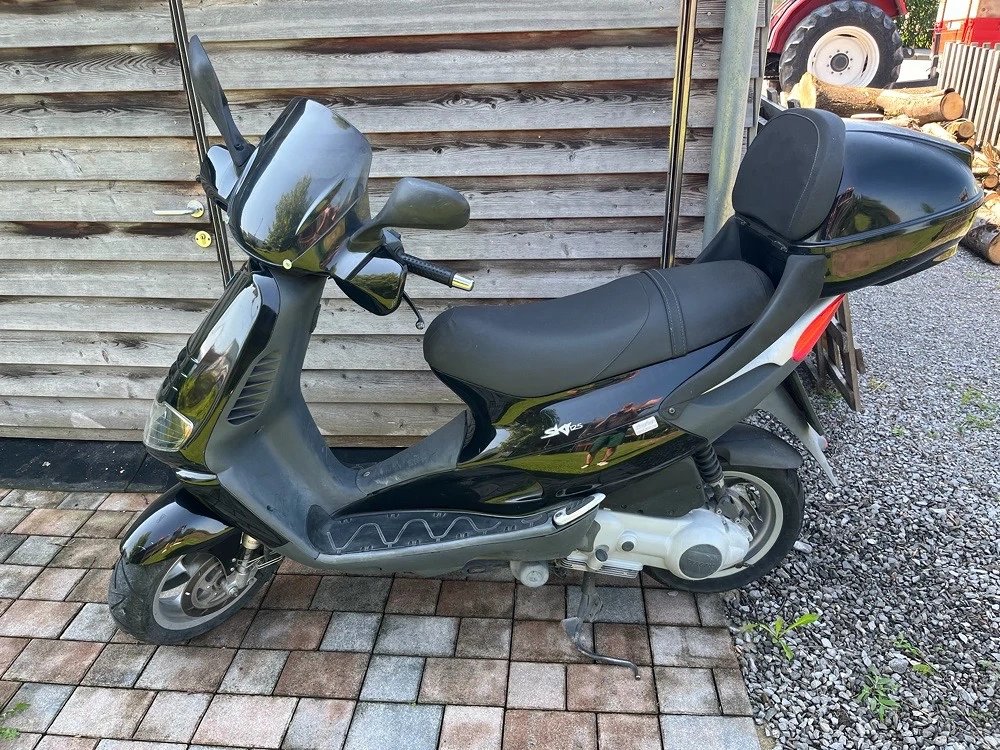 piaggio skipper ST125