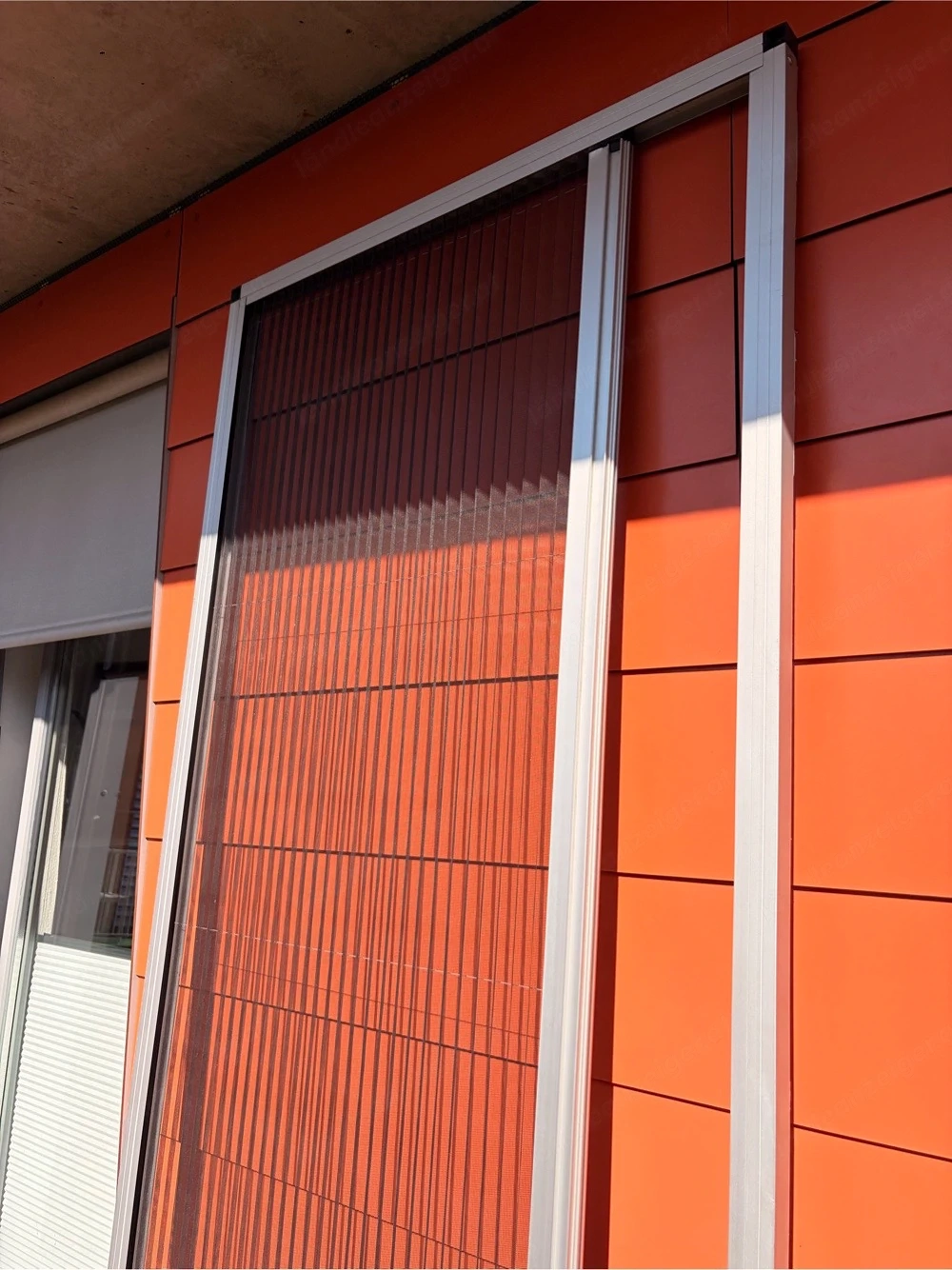 Fliegenschutzgitter mit Schiebetüre