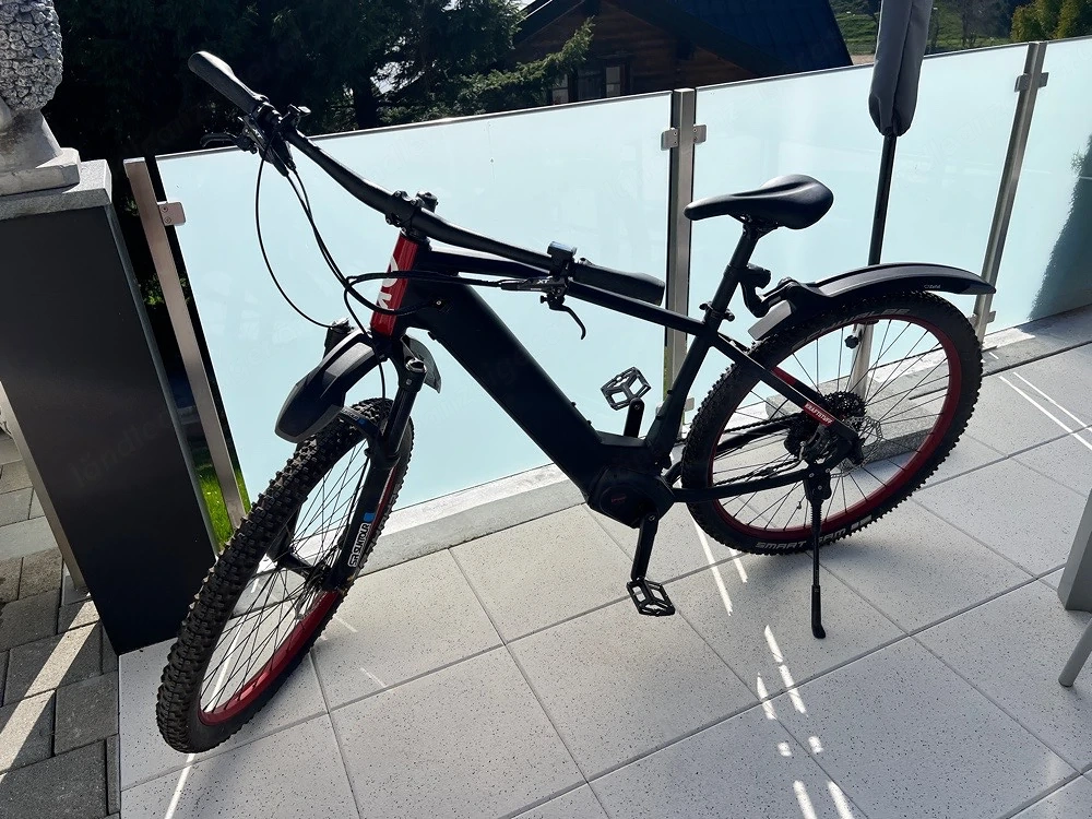 e-Mountainbike matt-schwarz - rot