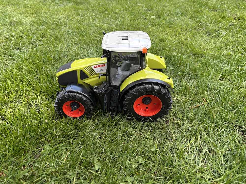 Bruder Traktor mit Zubehör 