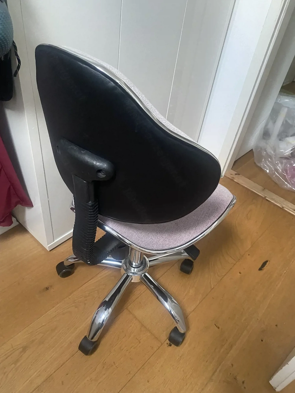 Bürostuhl für Kinder günstig zu verkaufen