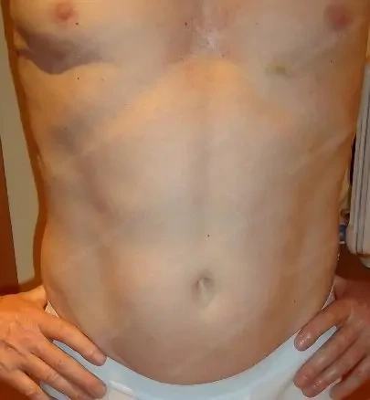 Du möchtest eine erotische unverbindliche Dauerfreundschaft mit erfahrenem Liebhaber?