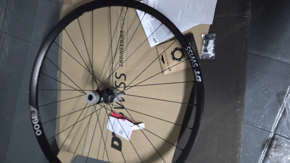 DT Swiss E 1900 Spline Laufrad 29 Zoll - Neu