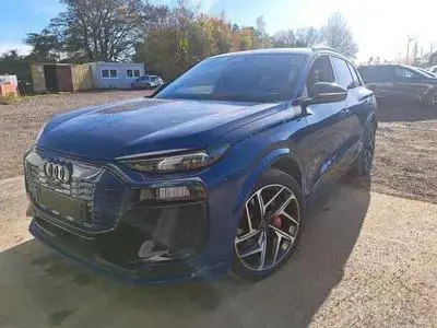 Audi Q6 e-tron 360 kW (489 PS), Automatik