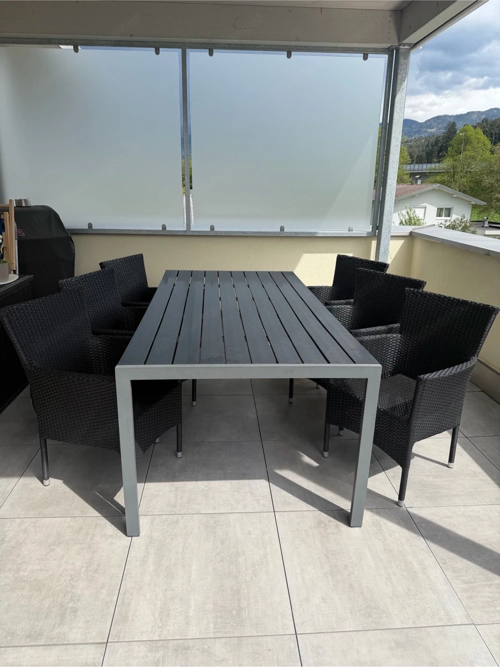 Gartentisch mit 6 Stühlen ink. Kissen