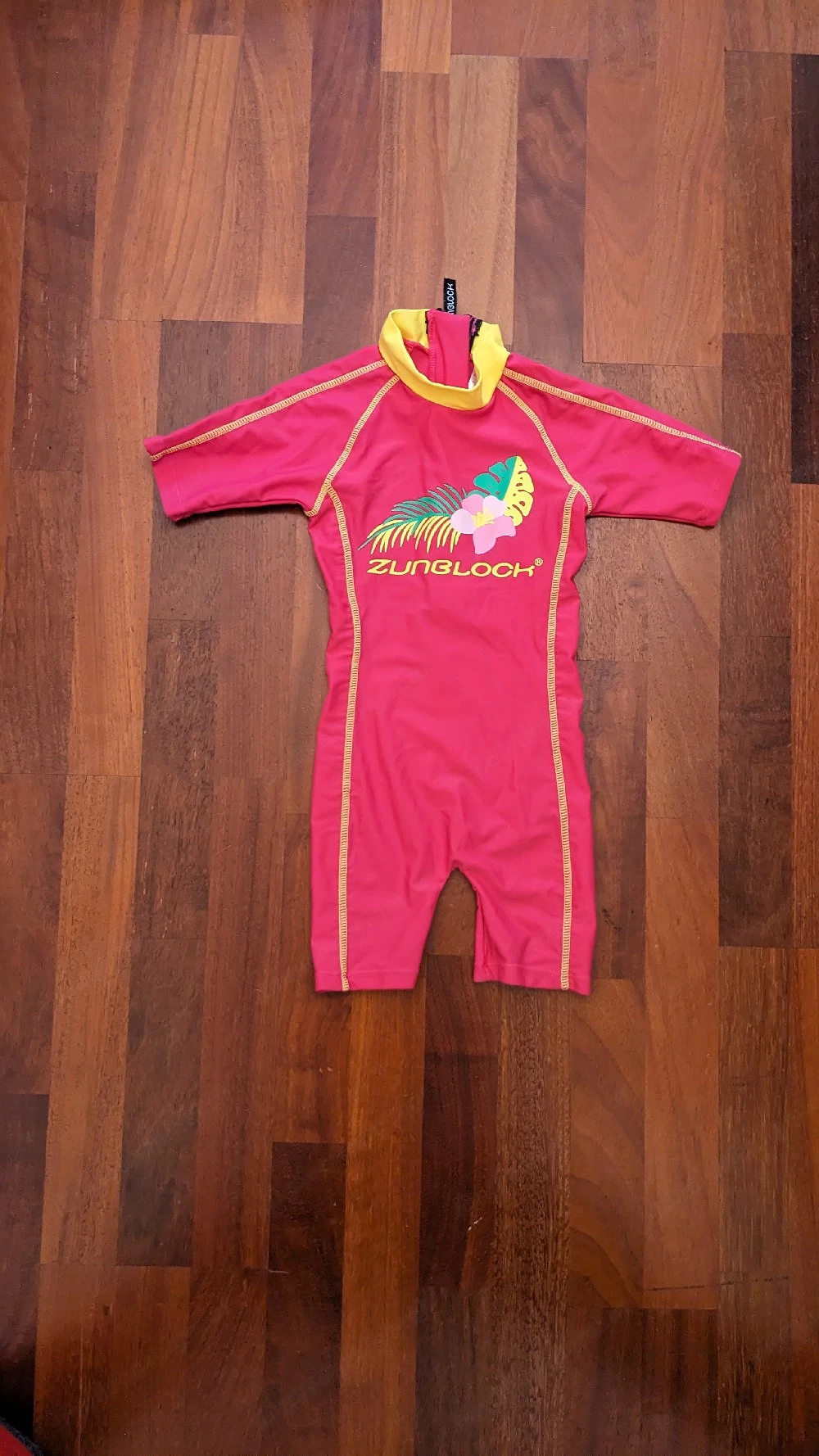 UV-Anzug Größe 74 80