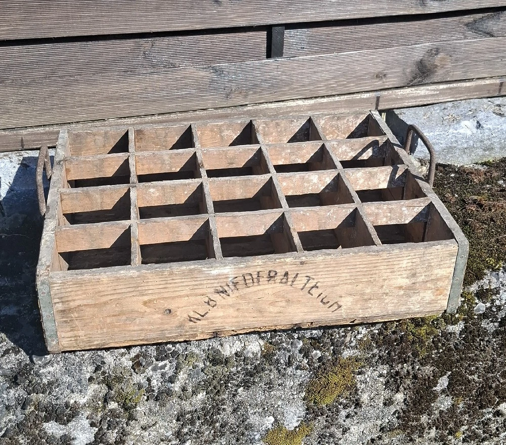 Antike Bierkiste Holz