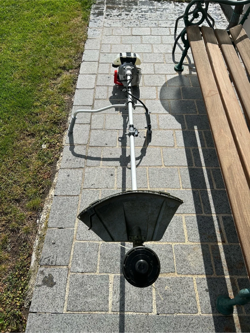 ikra benzinfreischneider