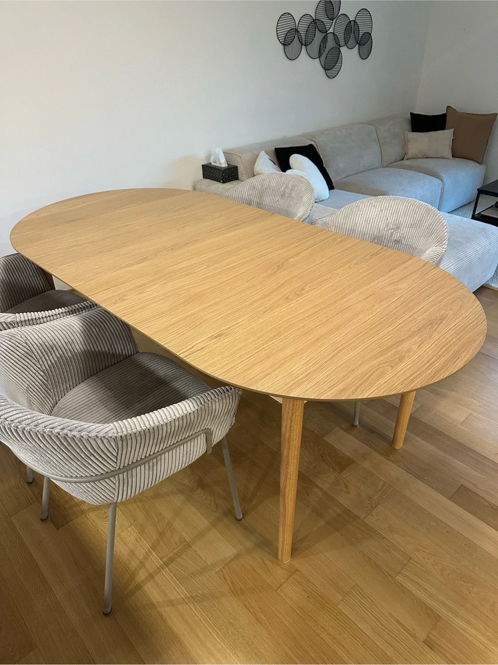 Esstisch inkl. Stühle