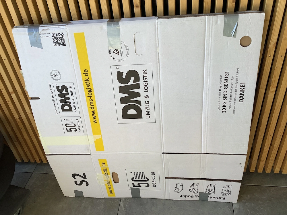 Umzugskartons zu verschenken