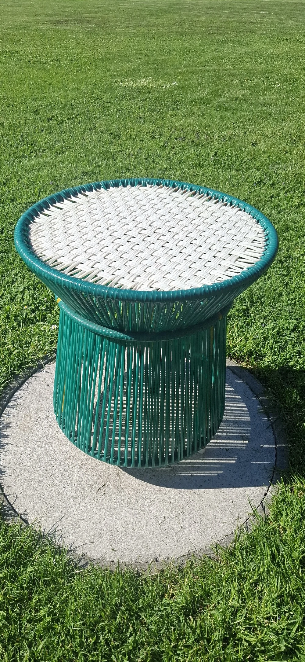 Designer Spaghetti TABLE