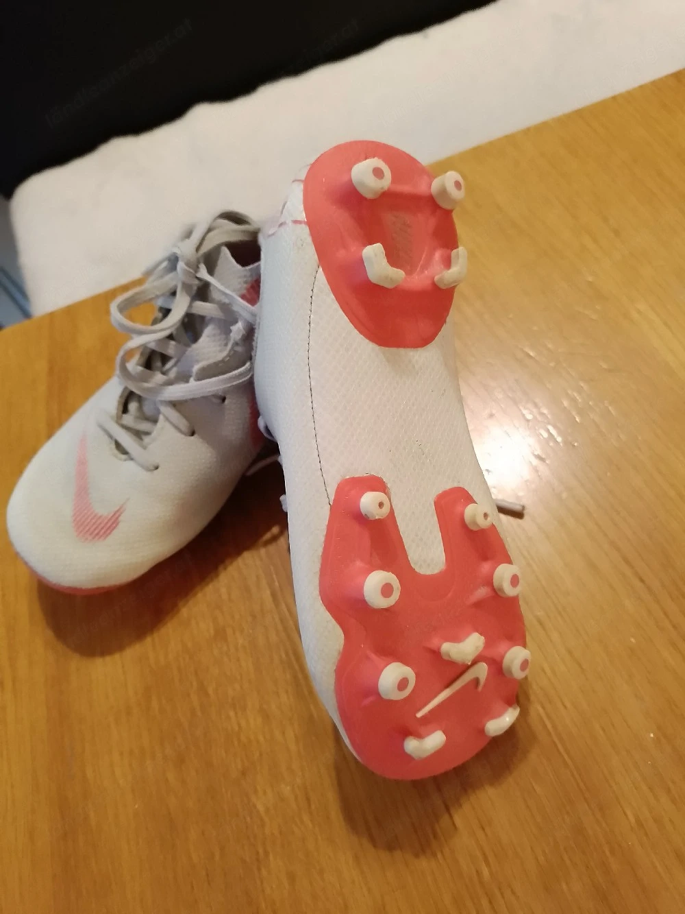 Kinder Fußballschuhe gratis 