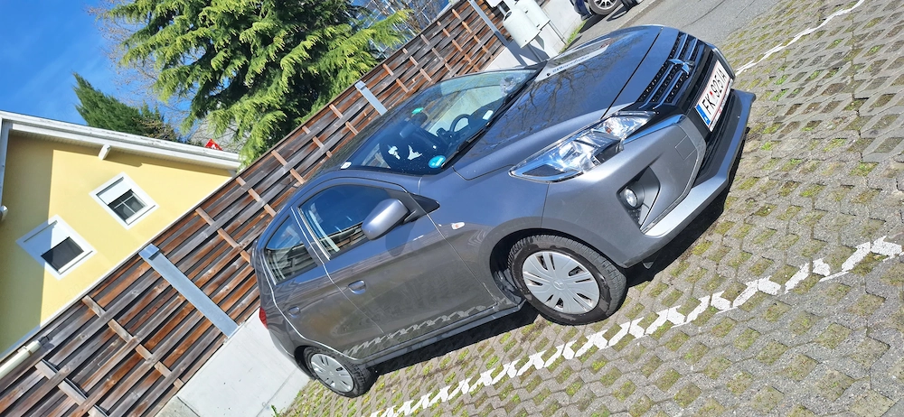 Mitsubishi Sace Star