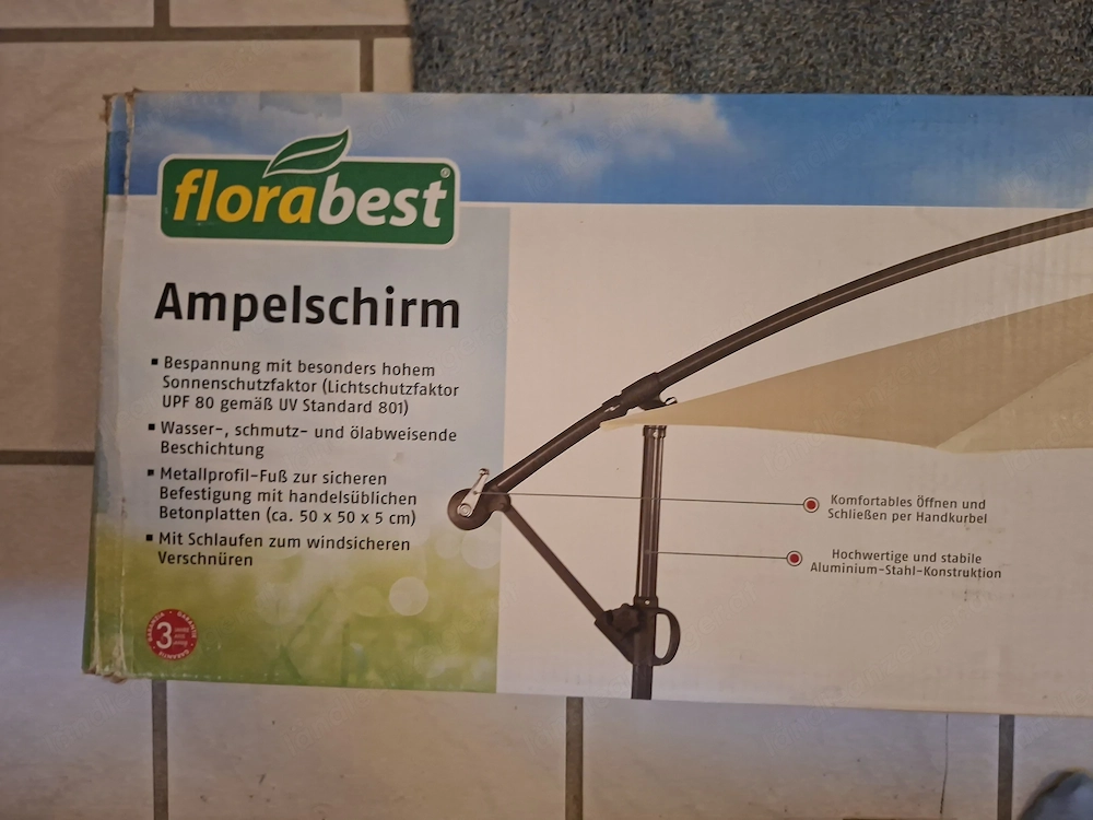 Sonnenschirm mit 4x Gewichtplatten