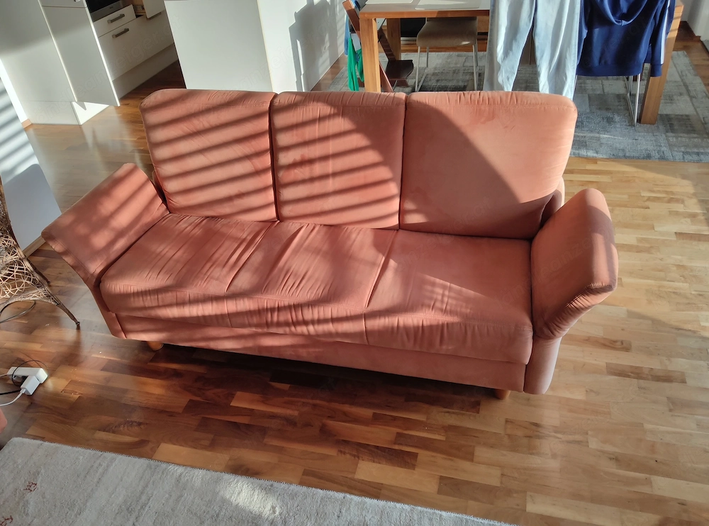Couch  2 Fach ausziehbar inkl. Bettfunktion 