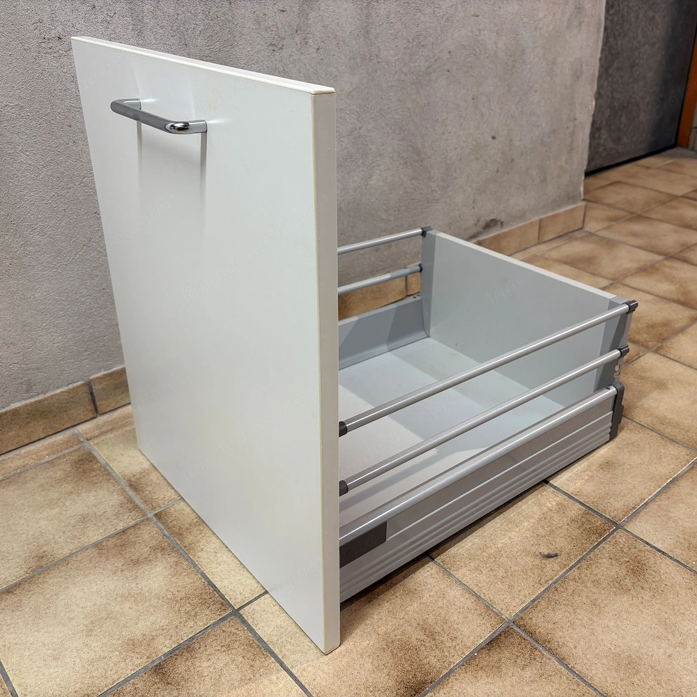 Blum Tandembox Schublade und Innenschublade