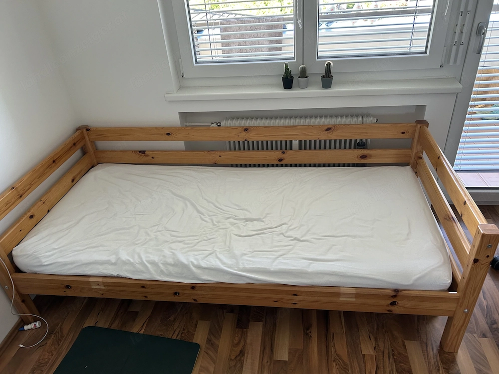 2 Stück Flexa Kinderbetten