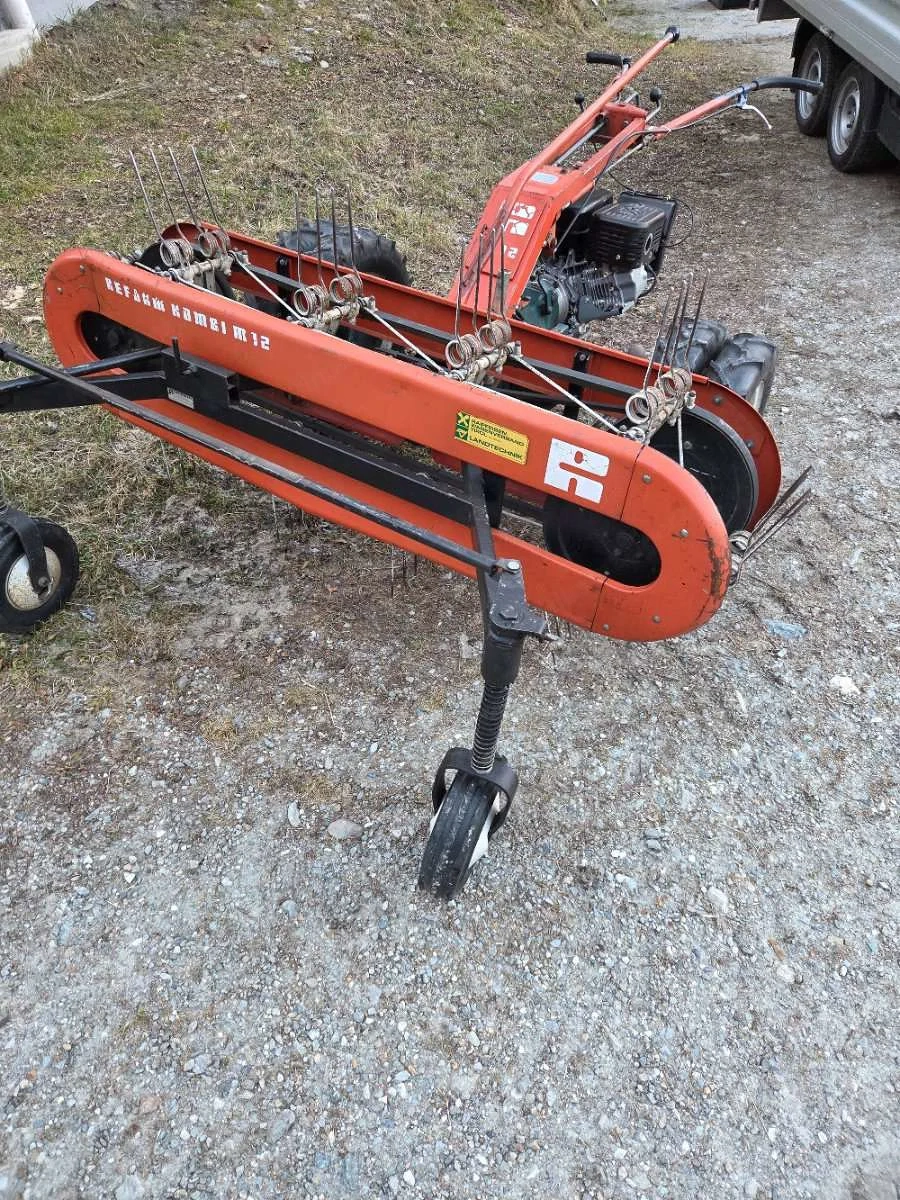 Reform M12 selbstfahrende Heuraupe