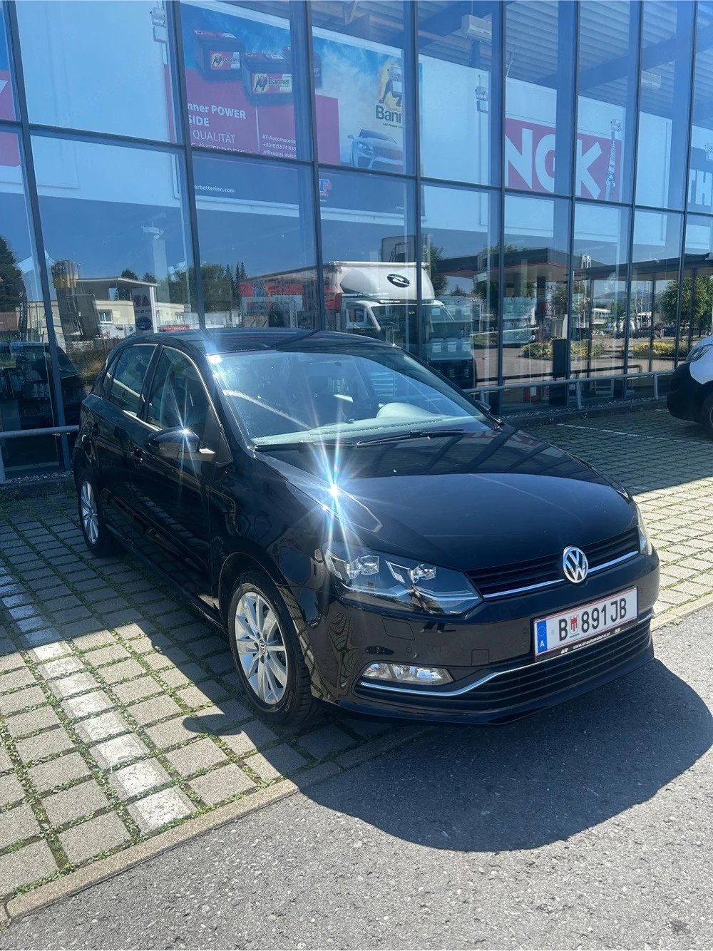 VW Polo 6R, 1,2L 4Zyl, LED Scheinwerfer, Automatik Klein-  Kompaktwagen