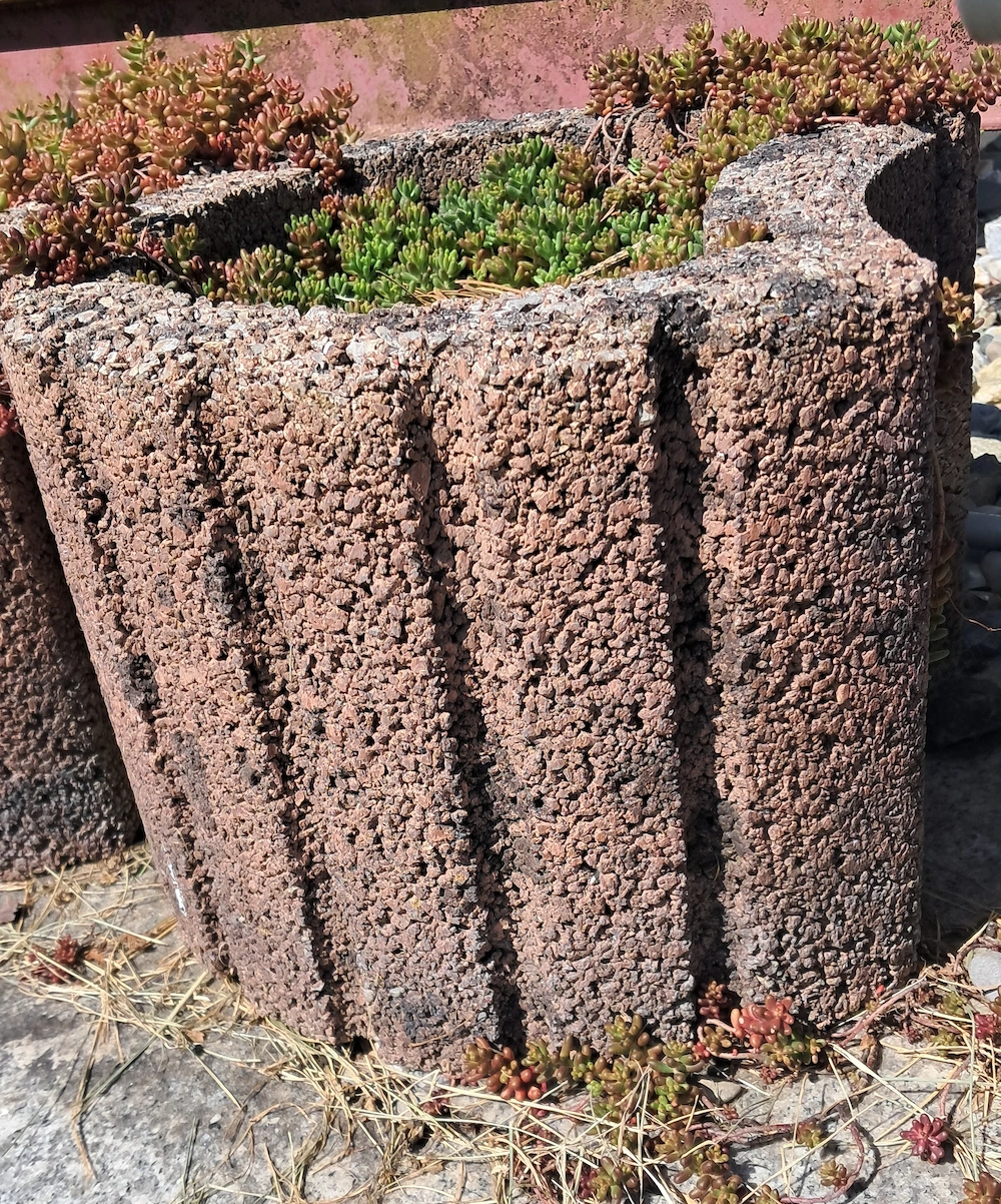 Böschungssteine 30x25x20 braun