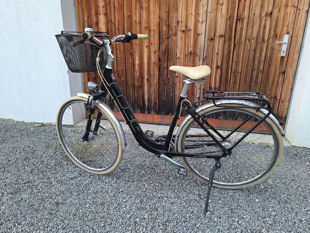 Damenfahrrad Marke CUBE 