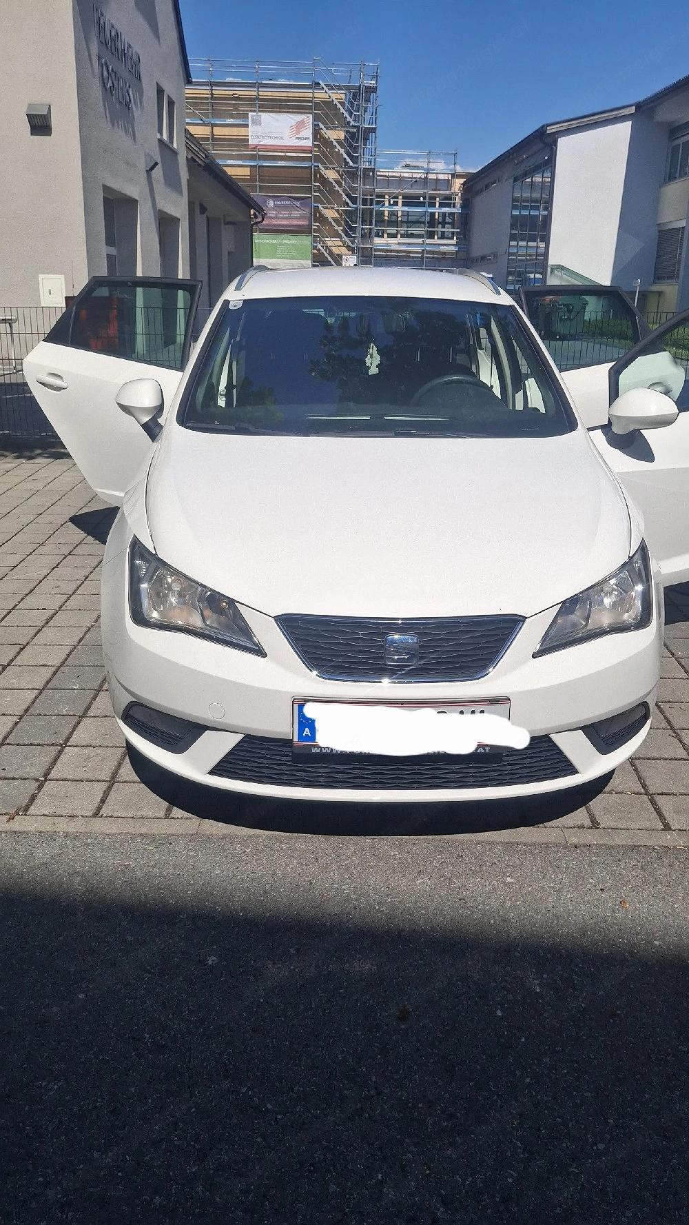Seat Ibiza ST Kombi   Baujahr 2015   frisch vorgeführt