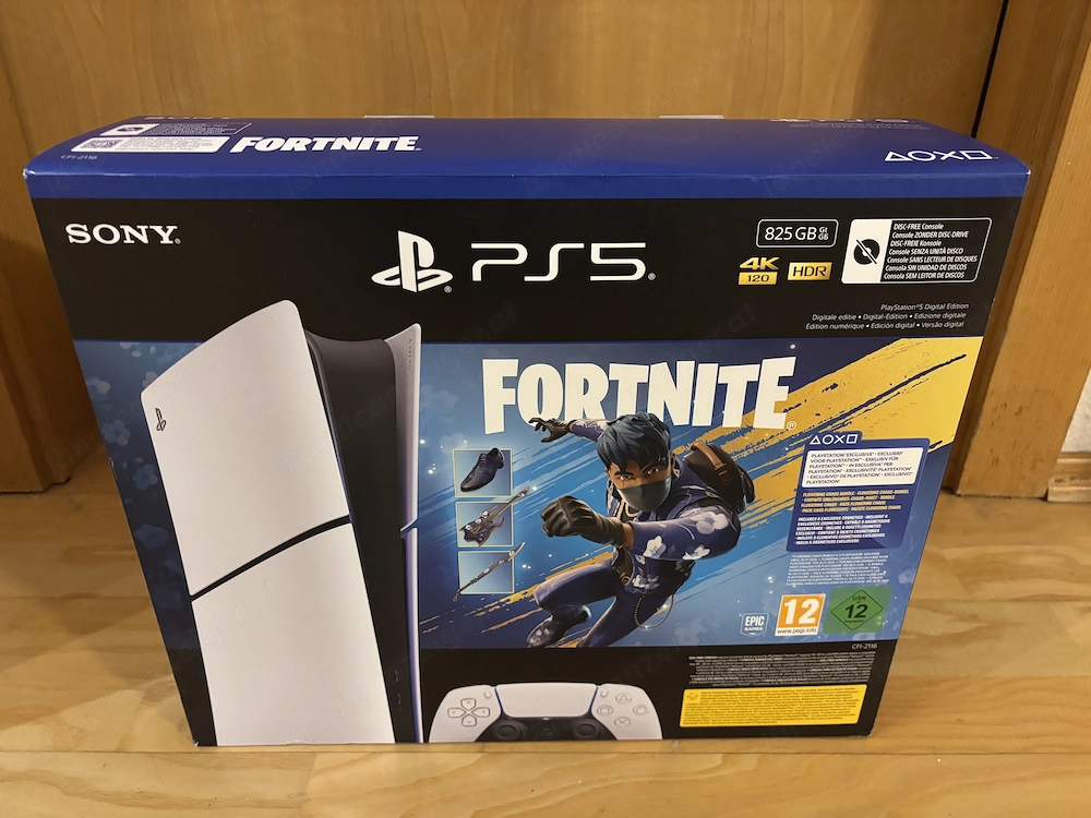 Playstation 5 Konsole mit CD-Laufwerk und Rennspiel neuwertig zu verkaufen