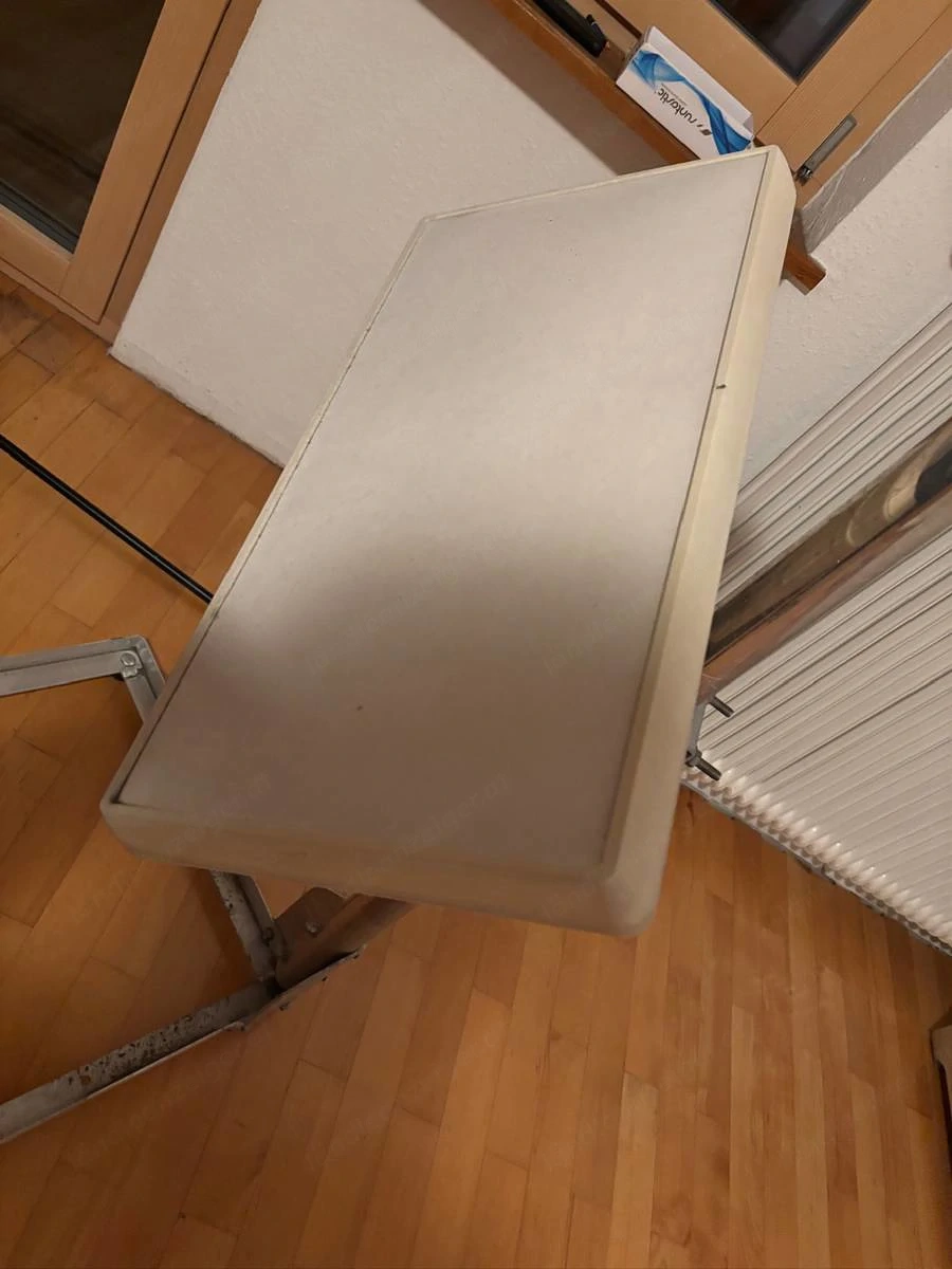 Selfsat Flache Sat-Antenne inkl. Motor