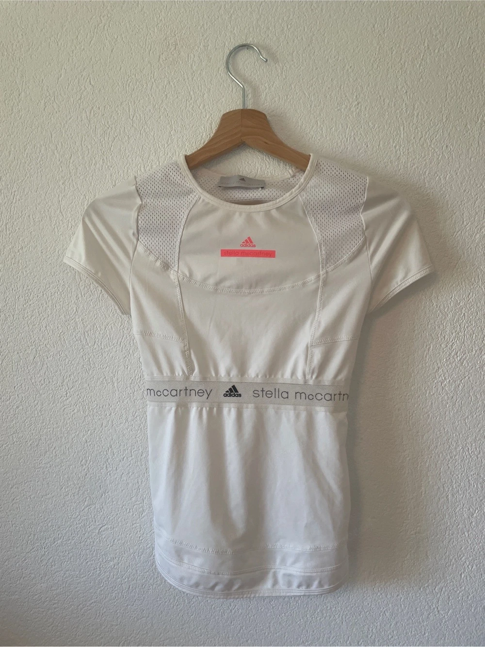 Sport-Shirt Von Adidas by Stella McCartney