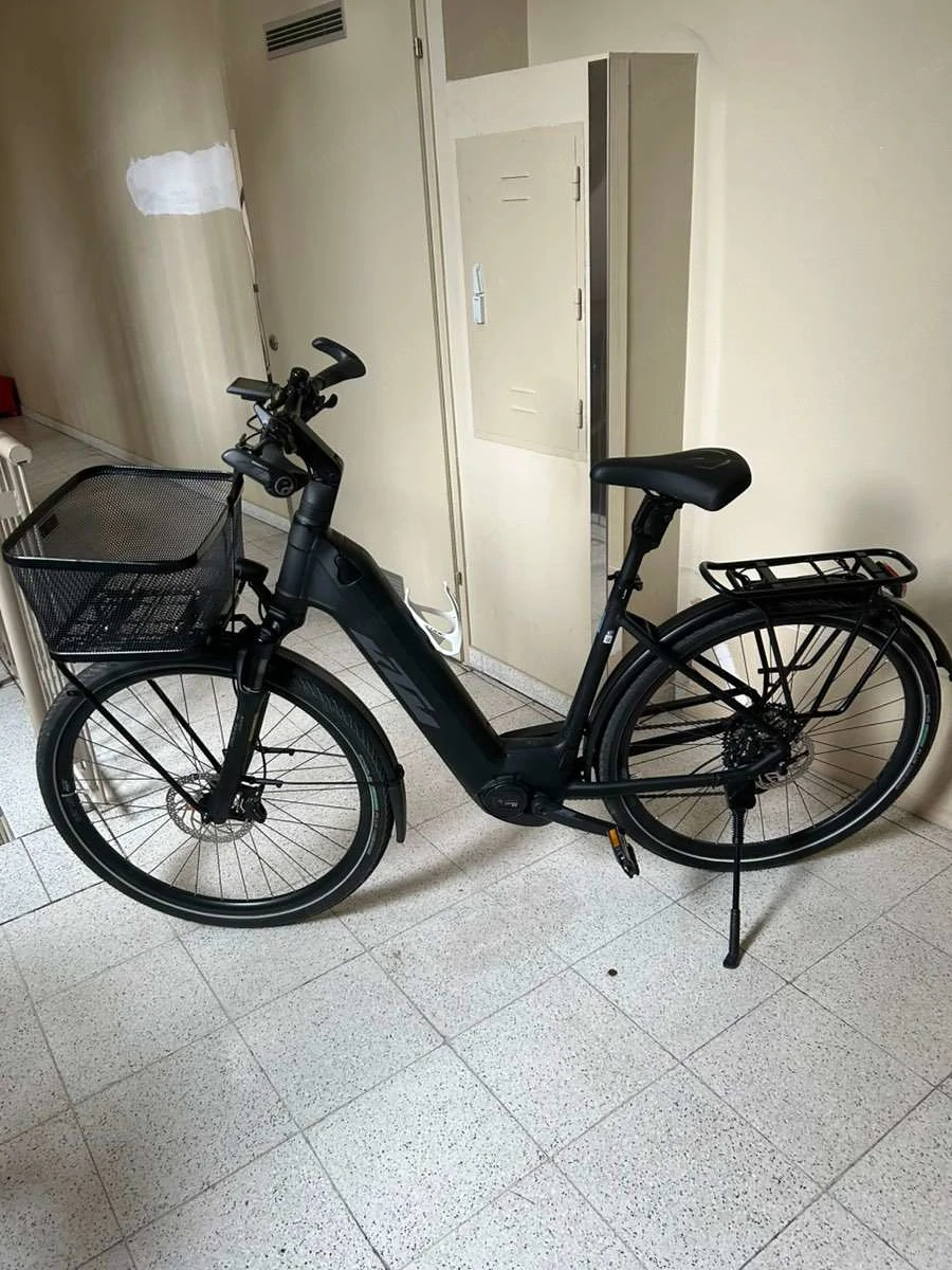 KTM Macina Style 730