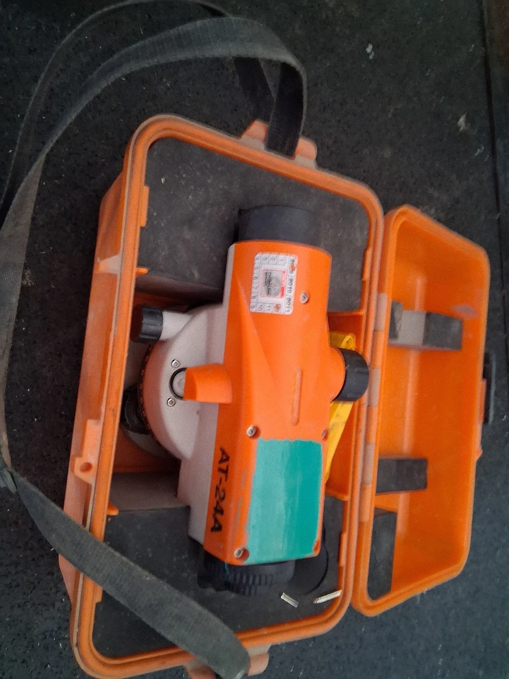 nivelier Geräte mit stativ