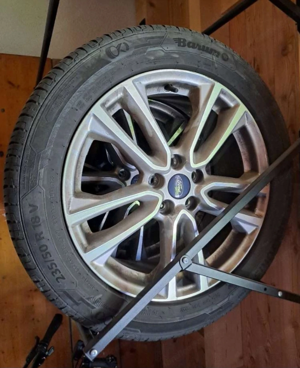 Orginal Ford Kuga Felgen inkl. Sommerreifen