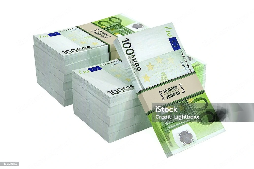 Wir bieten Kredite: und Investitionen: die Finanzierungslösung für Unternehmen in ganz Europa.  Such