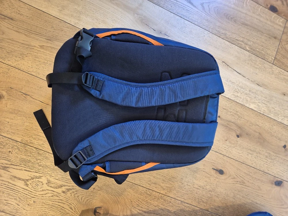 MiniMeis Schultertrage mit Rucksack Kinder G4 neu