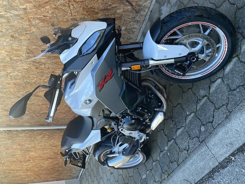 BMW F 900 XR Erstbesitz - WIE NEU - unfallfrei Tourer